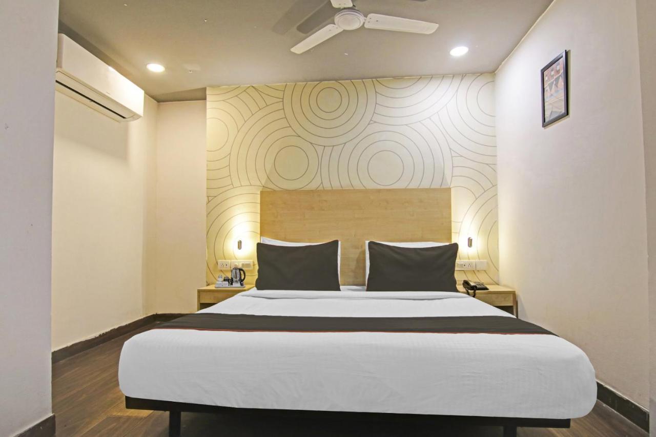 Hotel Collection O Slf Mall Sector 30 Faridabad Esterno foto
